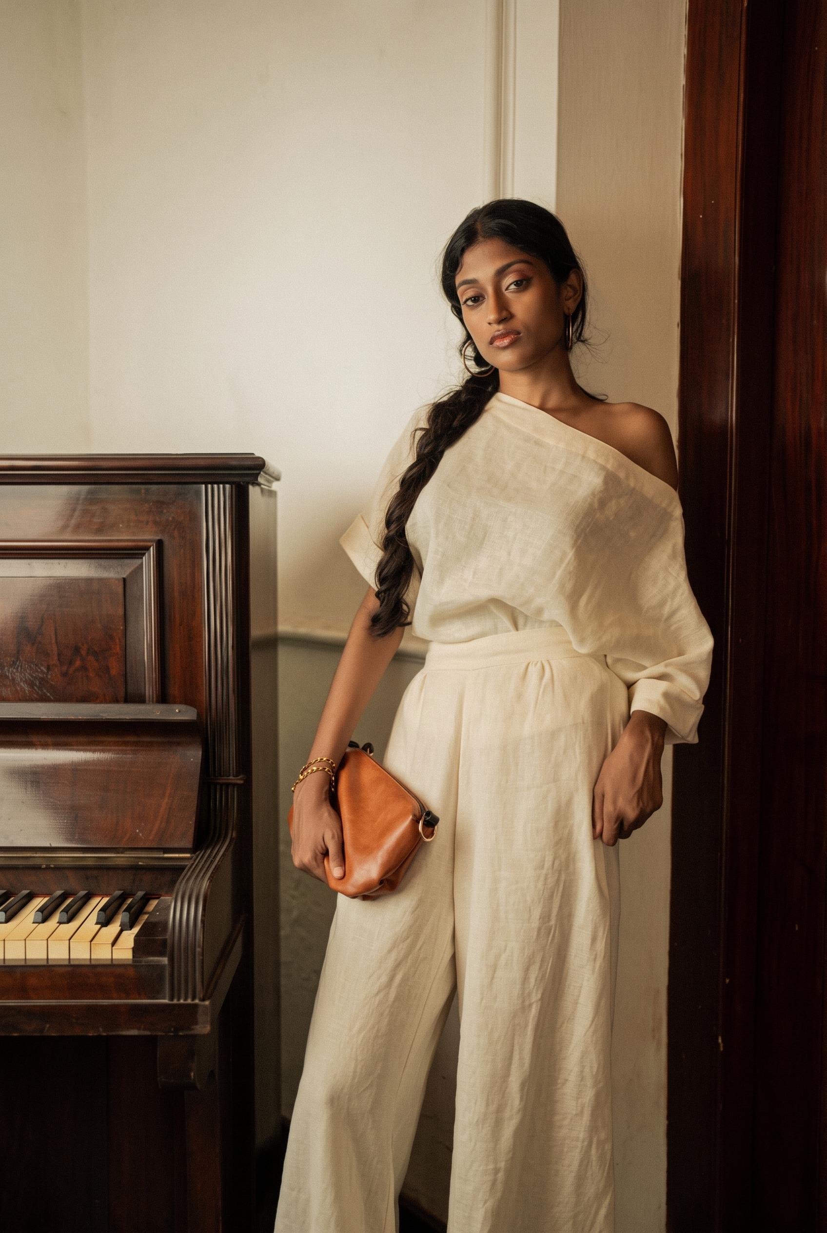 Cintamani ivory linen set
